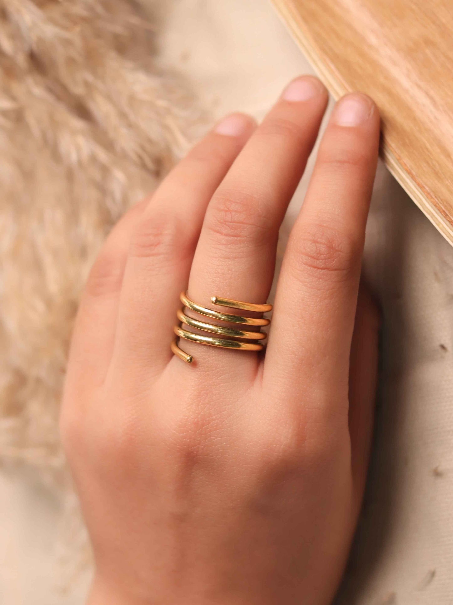 Pointed Spring Ring