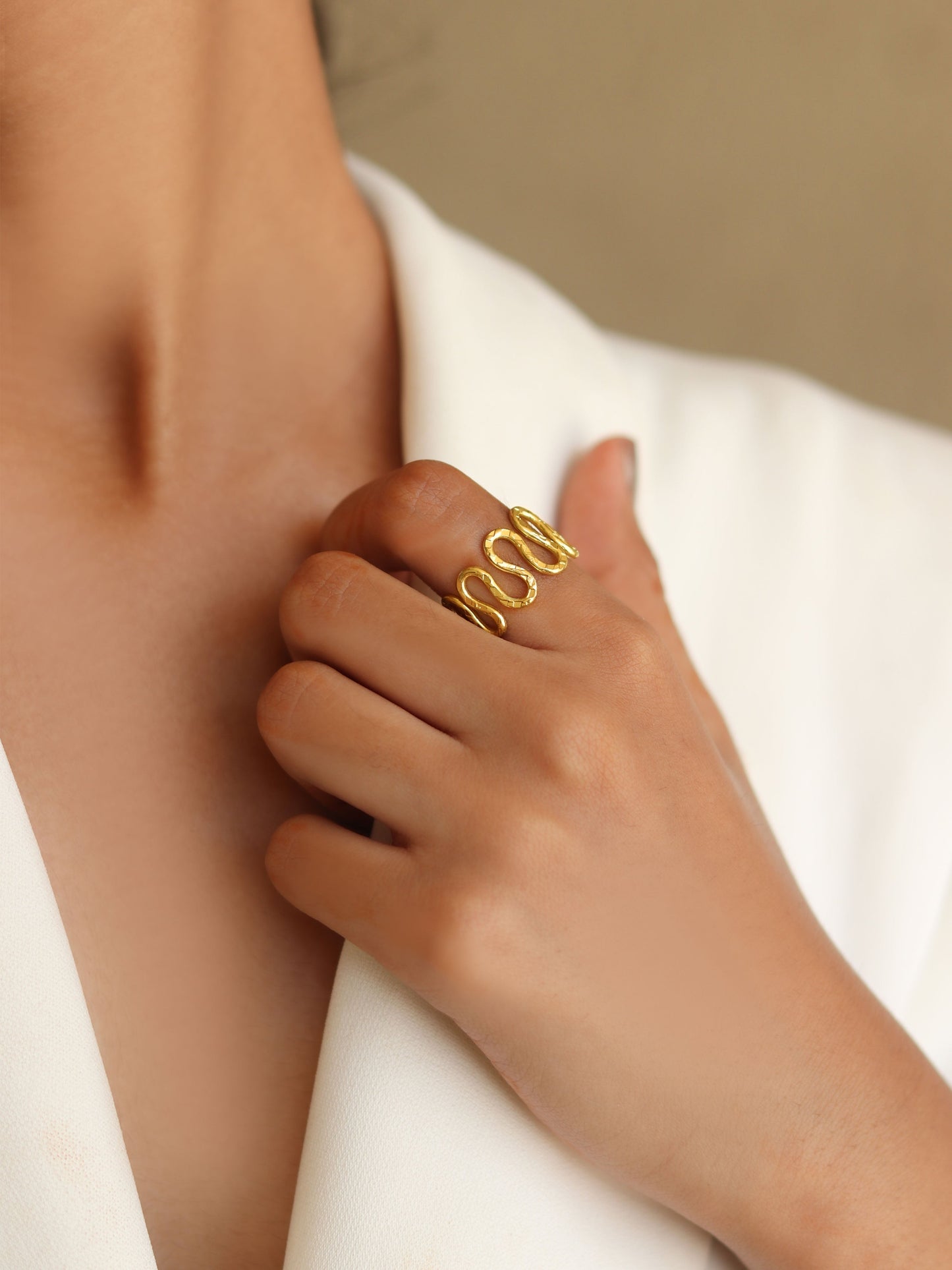 Roller Statement Ring